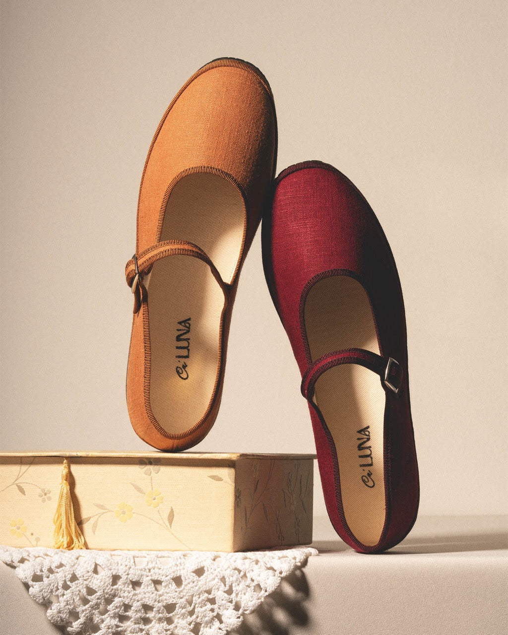 Friulane Mary Jane in lino marrone